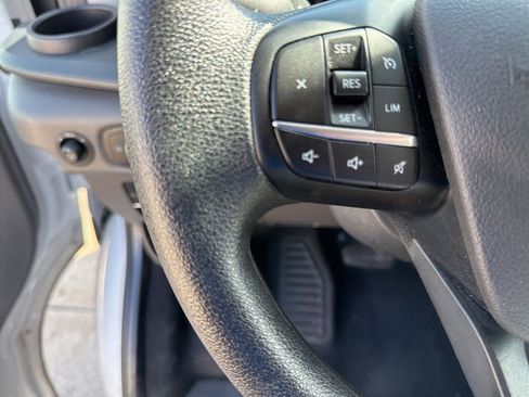 Used 2024 Ford Transit 350 XLT image 27