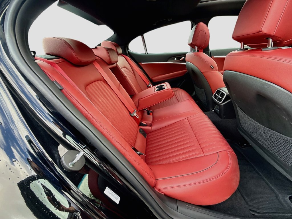 Used 2026 Genesis G70 3.3T Sport Prestige RWD image 32