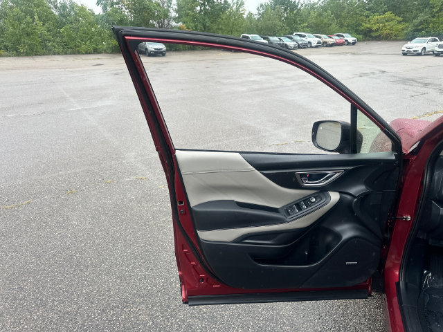 Used 2022 Subaru Forester Limited AWD/4WD image 25