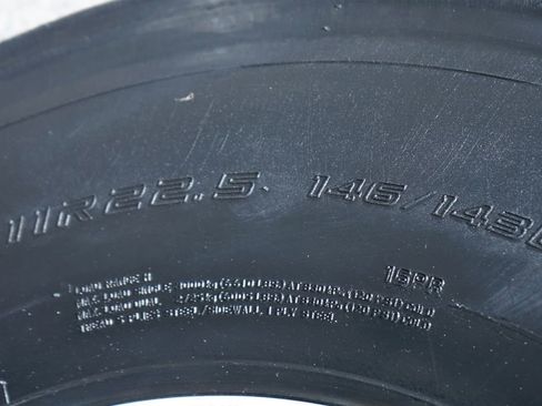 Used 2013 Ford F750 2WD Regular Cab Super Duty image 45