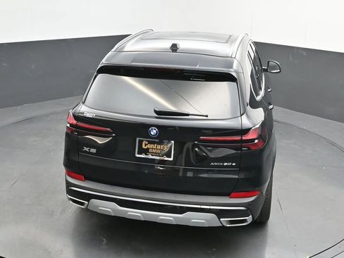 New 2026 BMW X5 xDrive50e w/ Premium Package AWD/4WD image 43
