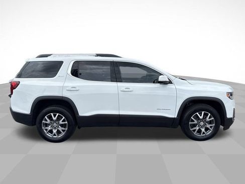 Used 2023 GMC Acadia SLT AWD/4WD image 4