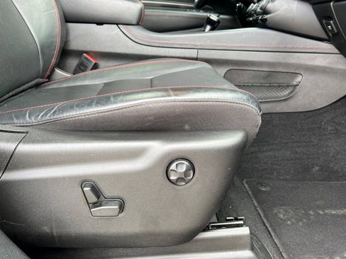 Used 2023 Dodge Durango GT image 23