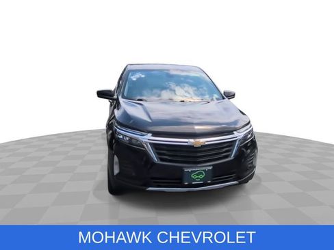 Used 2023 Chevrolet Equinox LT AWD/4WD image 3