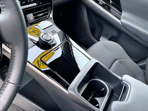 Used 2024 Toyota bZ4X XLE w/ Weather Package image 15