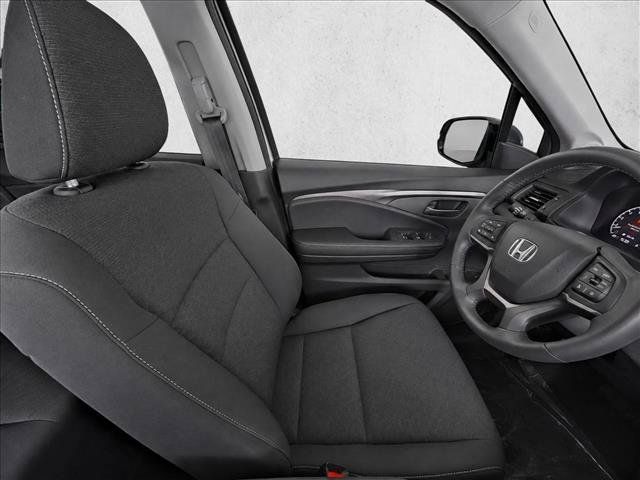 Used 2025 Honda Ridgeline Sport image 24