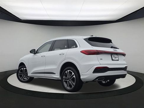 New 2025 Audi Q5 Premium image 5