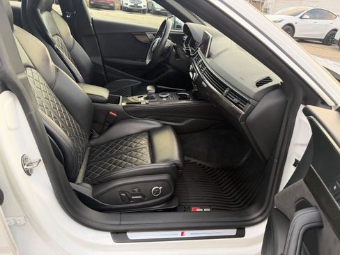 Used 2019 Audi S5 Premium Plus w/ Premium Plus image 30