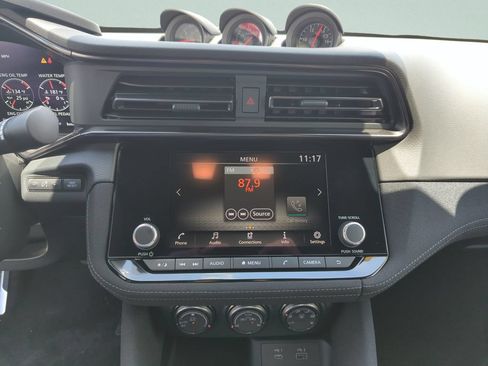 Used 2025 Nissan Z Sport w/ Floor Mat Package RWD image 21