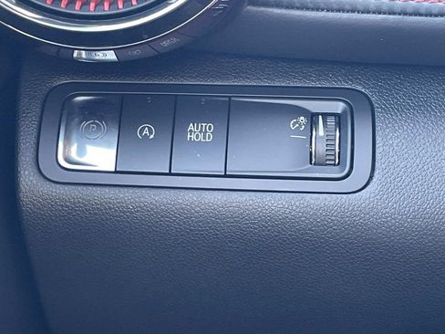 Used 2025 Chevrolet Equinox RS image 31