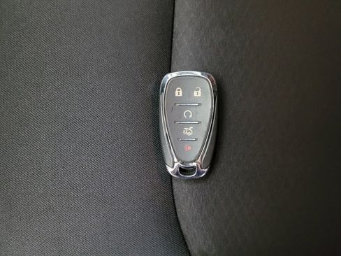 Used 2023 Chevrolet Malibu LT FWD image 32