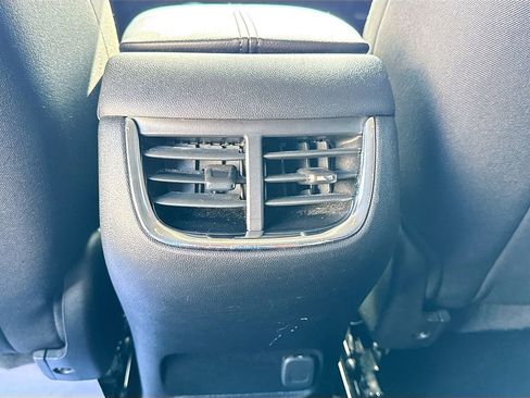 Used 2024 Chevrolet Malibu LT FWD image 24