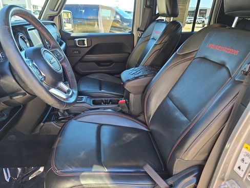 Used 2020 Jeep Gladiator Rubicon image 15