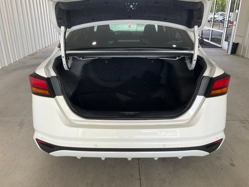 Used 2025 Nissan Altima 2.5 S FWD image 17