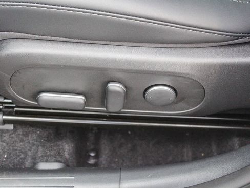 New 2026 Hyundai Kona Limited FWD image 28