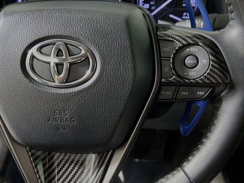 Certified 2021 Toyota Camry SE w/ Convenience Package image 20