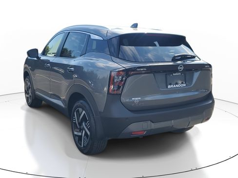 New 2026 Nissan Kicks SV FWD image 5
