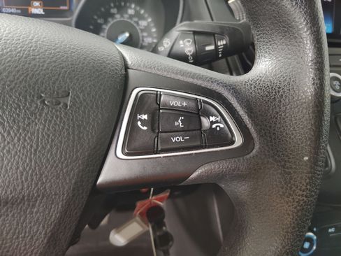 Used 2017 Ford Focus S image 24