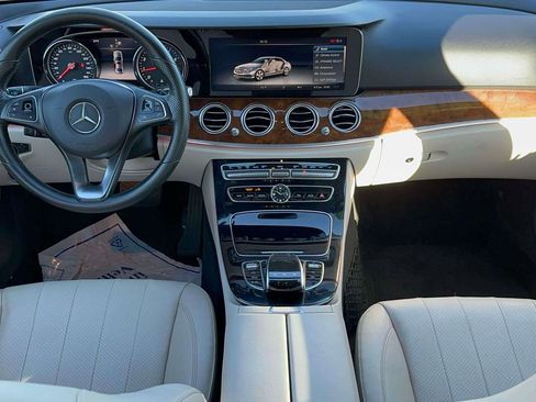 Used 2017 Mercedes-Benz E 300 4MATIC image 13