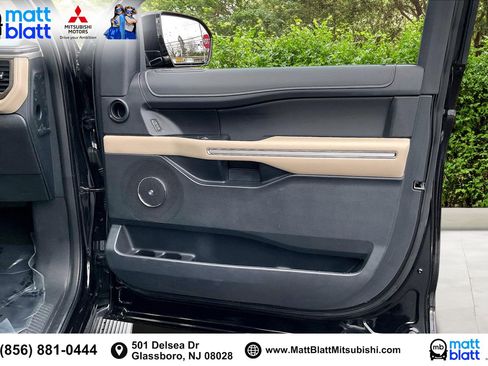 Used 2024 Ford Expedition Limited image 26