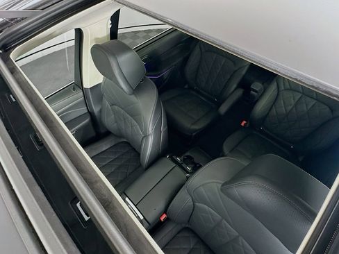 Certified 2023 BMW X7 xDrive40i w/ Premium Package image 22