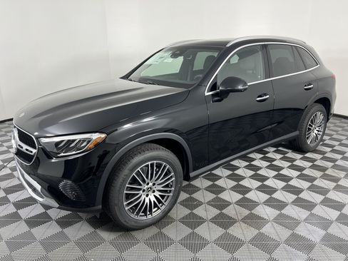 New 2026 Mercedes-Benz GLC 300 4MATIC image 8