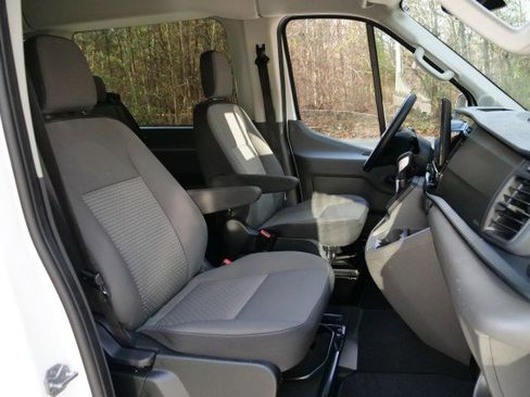 Used 2025 Ford Transit 350 XLT image 28