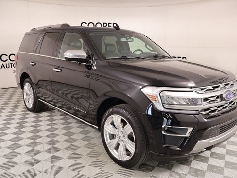 Used 2024 Ford Expedition Platinum AWD/4WD image 1