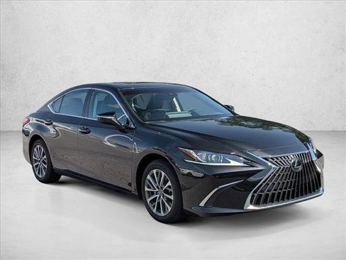 Used 2024 Lexus ES 350 FWD image 3