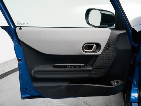 Certified 2025 MINI Cooper S image 8