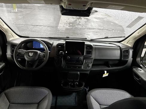 New 2026 RAM ProMaster 2500 w/ Premium Convenience Group FWD image 12
