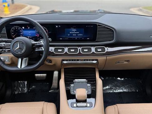 Used 2024 Mercedes-Benz GLS 450 4MATIC w/ AMG Line Exterior image 22