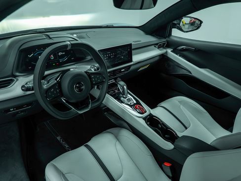 New 2026 Lotus Emira SE image 4