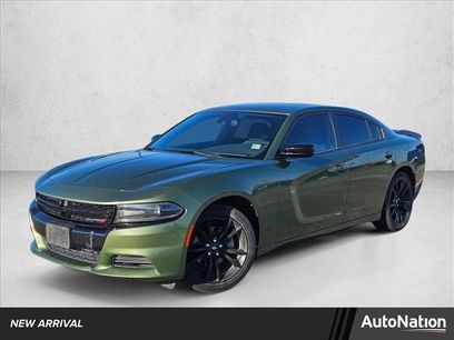 Used 2018 Dodge Charger SXT w/ Blacktop Package