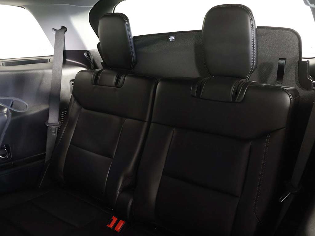 Used 2022 Ford Explorer XLT w/ Equipment Group 202A AWD/4WD image 31
