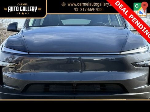 Used 2026 Tesla Model Y Long Range image 9