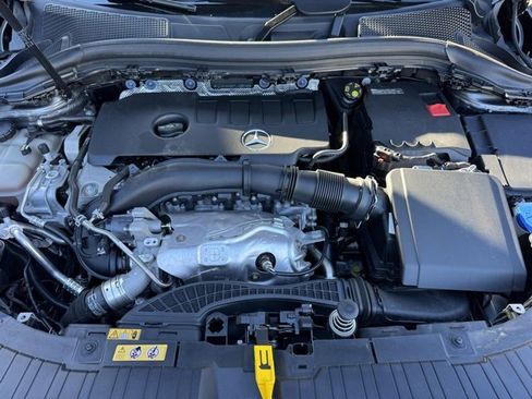 Certified 2023 Mercedes-Benz GLA 250 4MATIC image 10