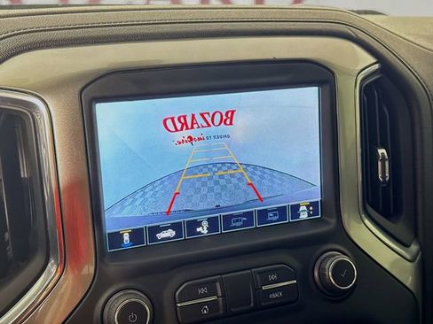 Used 2021 Chevrolet Silverado 1500 LT Trail Boss w/ Convenience Package II image 17