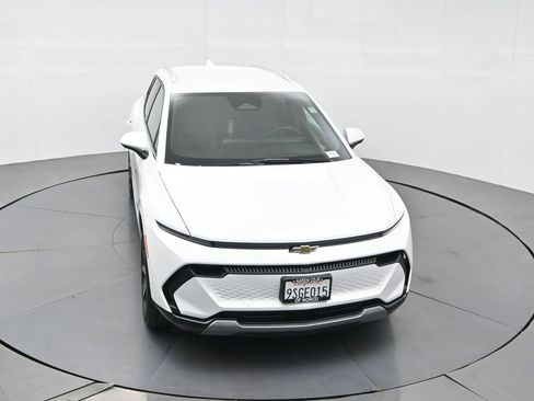 Used 2025 Chevrolet Equinox EV LT w/ Convenience Package image 51