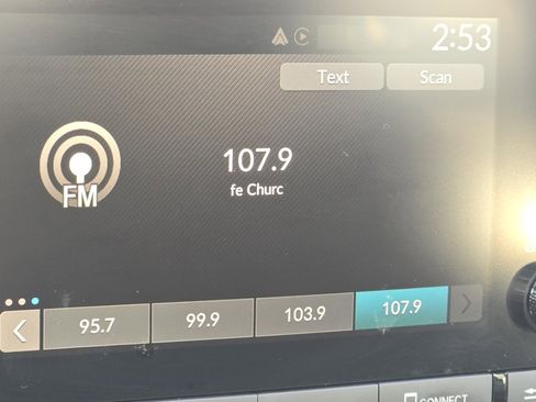 Certified 2023 Honda Accord EX image 31