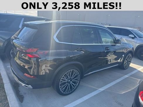 Used 2026 BMW X5 xDrive40i w/ Premium Package image 2