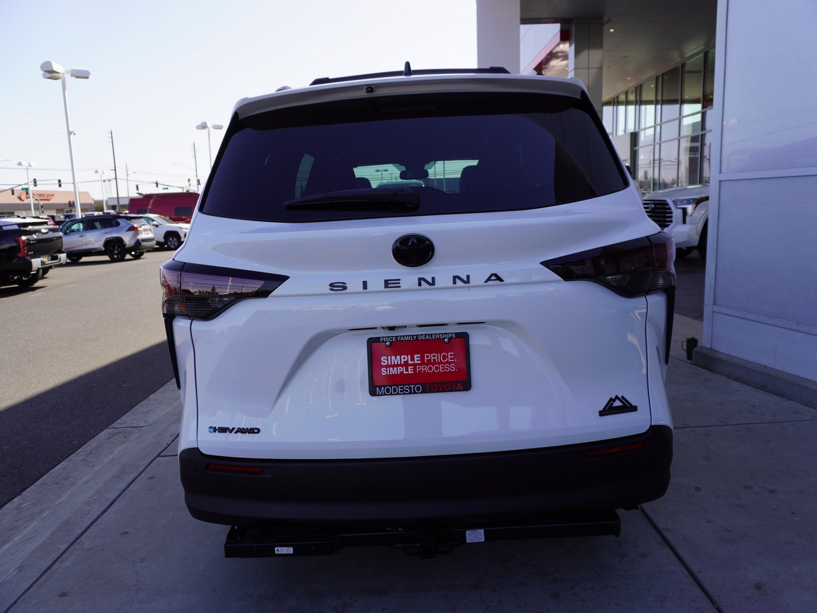 New 2026 Toyota Sienna XLE Woodland Edition AWD/4WD image 10