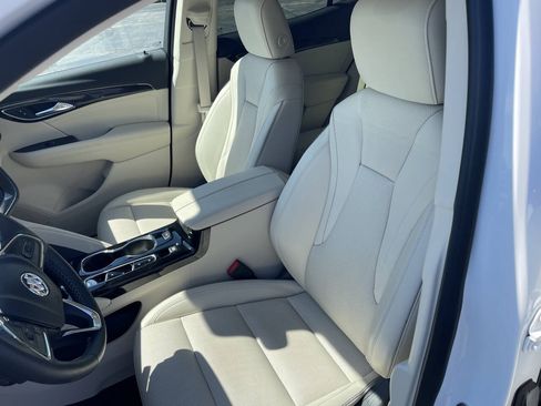 Used 2023 Buick Envision Essence AWD/4WD image 3