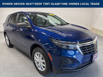 Used 2022 Chevrolet Equinox LS w/ LS Convenience Package