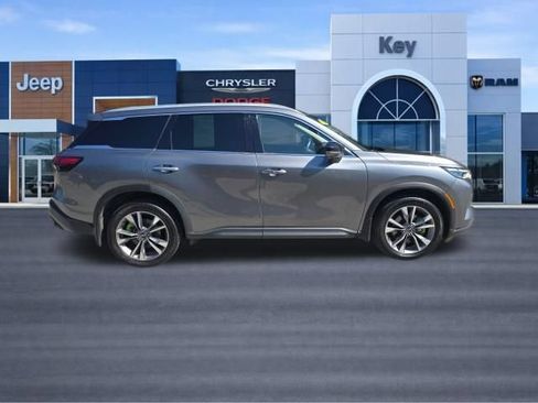 Used 2023 INFINITI QX60 Luxe w/ Cargo Package AWD/4WD image 4