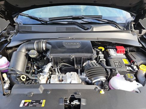 New 2024 Jeep Compass Limited w/ Elite Group image 32