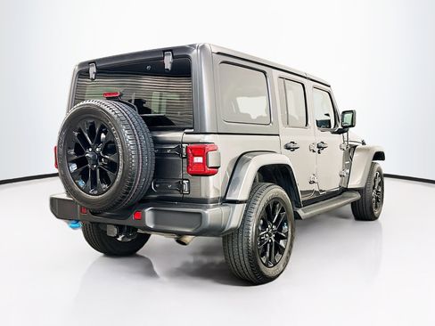 Used 2023 Jeep Wrangler Sahara w/ Cold Weather Group image 9