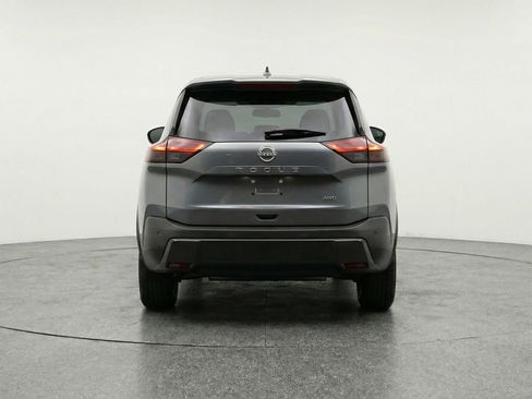 Used 2025 Nissan Rogue SV FWD image 7