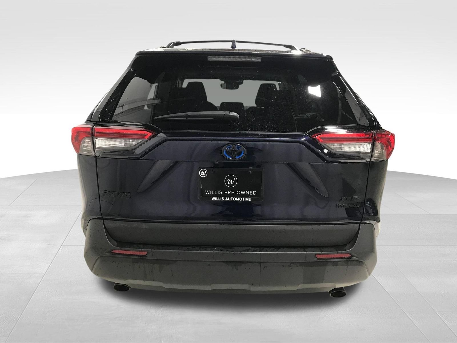 Used 2023 Toyota RAV4 XLE w/ Convenience Package AWD/4WD image 5