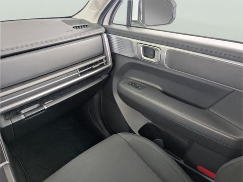 Certified 2024 Hyundai Santa Fe SE FWD image 16